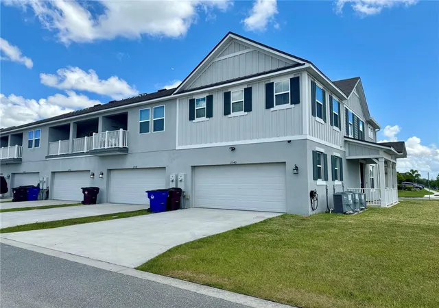 Photo 2 of Townhouse for sale at 2540 Blowing Breeze Ave, Kissimmee, FL 34744 | MLS# S5141277 | Listing updated on 2026-05-20