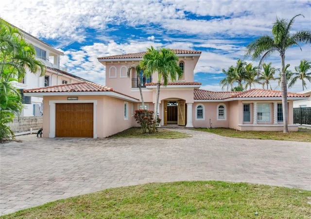 5th image of 16116 Gulf Blvd, Redington Beach, FL 33708 | MLS# TB8462168