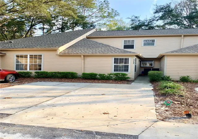 Photo 1 of Townhouse for sale at 5268 Sw 97th Way, Gainesville, FL 32608 | MLS# GC536416 | Listing updated on 2026-09-12