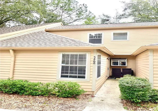 Townhouse for sale at 5268 SW 97th Way, GAINESVILLE, FL 32608 | MLS# GC536416