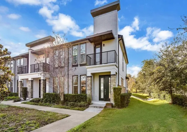 Photo 1 of Townhouse for sale at 1861 Houston St, Kissimmee, FL 34743 | MLS# O6372051 | Listing updated on 2026-08-06