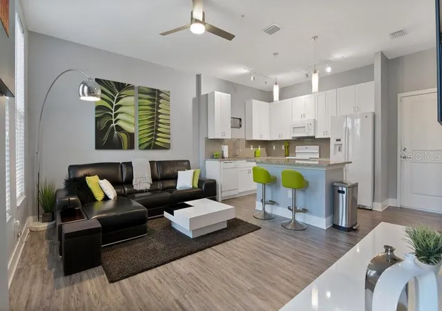 Photo 3 of Townhouse for sale at 1861 Houston St, Kissimmee, FL 34743 | MLS# O6372051 | Listing updated on 2026-08-06