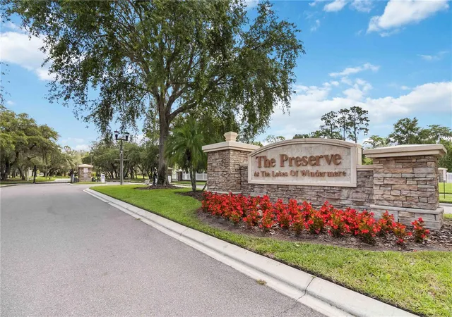 Photo 3 of Single family home for sale at 13519 Bicton Ln, Windermere, FL 34786 | MLS# O6372084 | Listing updated on 2026-09-20
