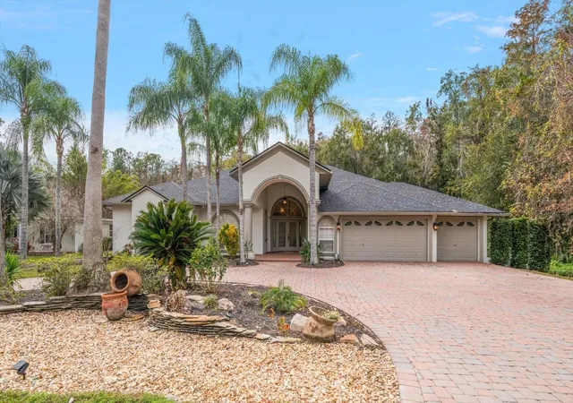 4th image of 5243 Foxhunt Dr, Wesley Chapel, FL 33543 | MLS# TB8462307