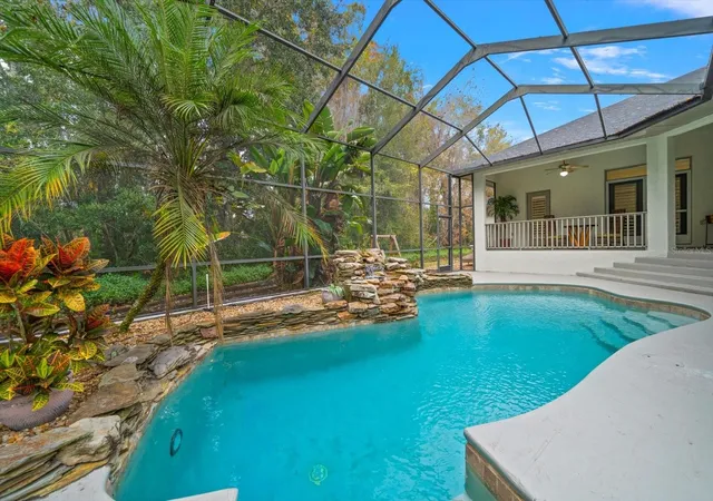 2nd image of 5243 Foxhunt Dr, Wesley Chapel, FL 33543 | MLS# TB8462307