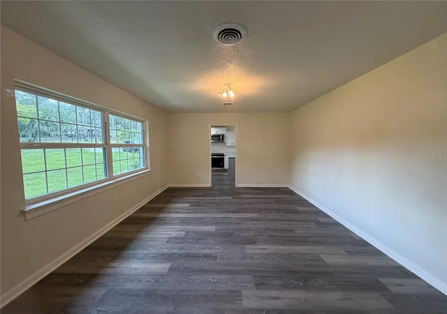 Photo 2 of Single family home for sale at 1021 Sw 26th Street, Ocala, FL 34471 | MLS# OM716261 | Listing updated on 2026-09-29