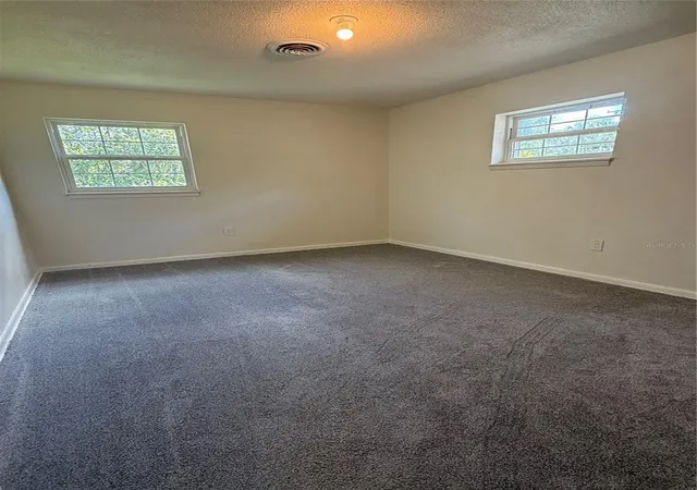 Photo 4 of Single family home for sale at 1021 SW 26th Street, Ocala, FL 34471 | MLS# OM716261 | Listing updated on 2026-09-29