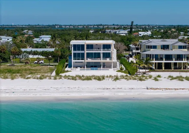 Photo 3 of Single family home for sale at 6489 Gulfside Rd, Longboat Key, FL 34228 | MLS# A4677413 | Listing updated on 2026-09-30