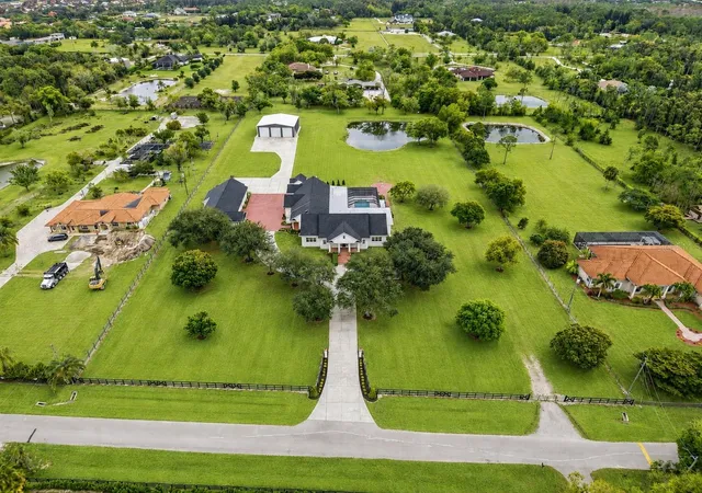 Photo 2 of Mansion for sale at 12201 Caisson Ln, Fort Myers, FL 33912 | MLS# TB8462400 | Listing updated on 2026-09-11