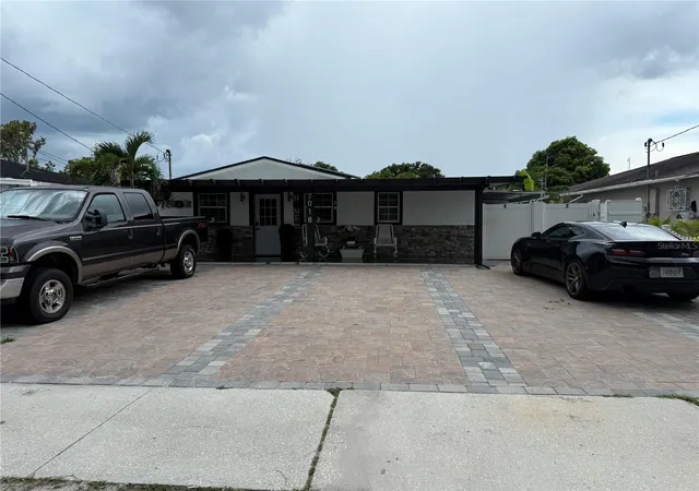 Photo 2 of Sale Pending at 7018 N Hale Ave, Tampa, FL 33614 | MLS# TB8462448 | Listing updated on 2026-09-19
