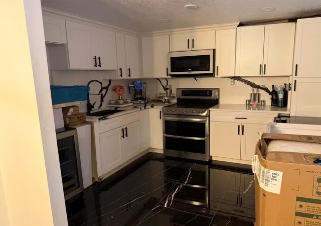 Photo 3 of Sale Pending at 7018 N Hale Ave, Tampa, FL 33614 | MLS# TB8462448 | Listing updated on 2026-09-19