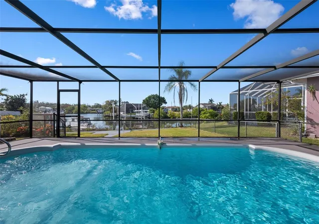 Photo 3 of Single family home for sale at 1503 Marlin St, Nokomis, FL 34275 | MLS# A4677473 | Listing updated on 2026-10-05