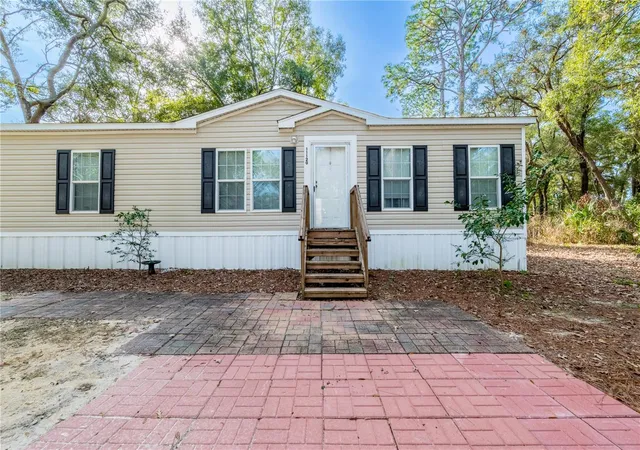Photo 2 of Manufactured home for sale at 11120 Nw 107th Terrace, Chiefland, FL 32626 | MLS# GC536452 | Listing updated on 2026-09-22