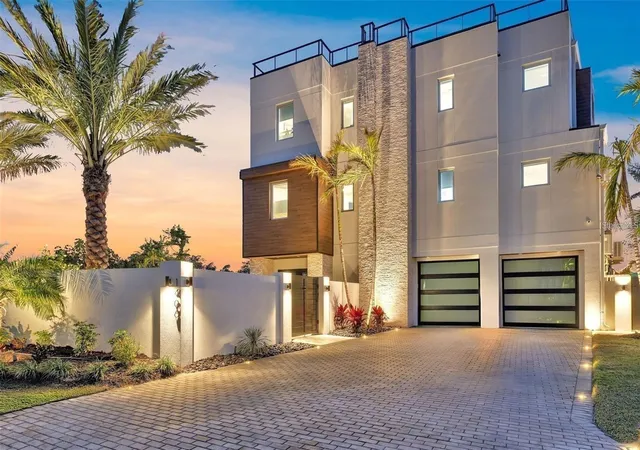 1st image of 1406 Tangier Wy, Sarasota, FL 34239 | MLS# A4677512