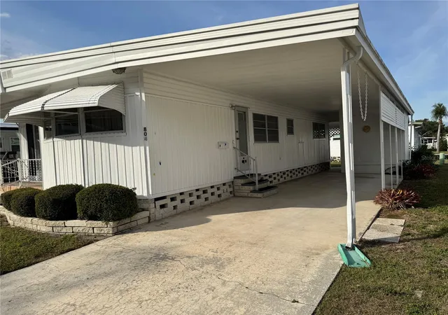 Photo 3 of Manufactured home for sale at 2331 Belleair Rd #804, Clearwater, FL 33764 | MLS# TB8462618 | Listing updated on 2026-09-19