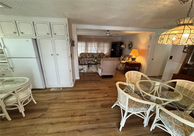 Photo 4 of Manufactured home for sale at 2331 Belleair Rd #804, Clearwater, FL 33764 | MLS# TB8462618 | Listing updated on 2026-10-27