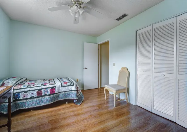 2nd image of 8360 High Pt Cir, PORT RICHEY, FL 34668