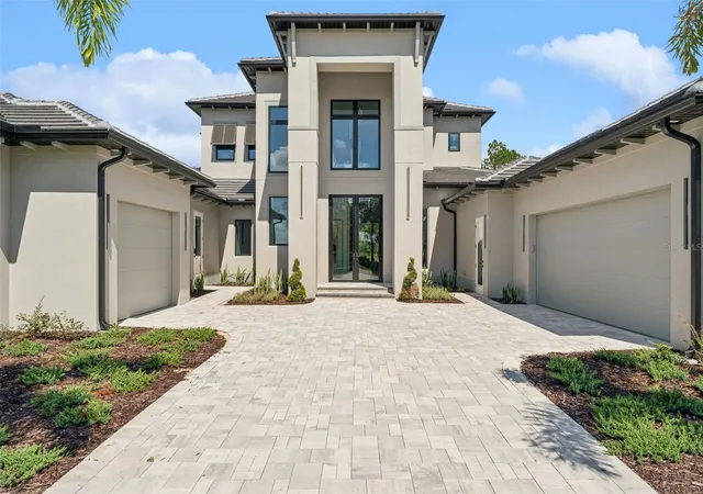 Photo 2 of Mansion for sale at 16118 Pendio Dr, Bella Collina, FL 34756 | MLS# G5106408 | Listing updated on 2026-10-03