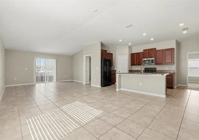 Homes for sale in Riverview, FL | 10305 Boggy Moss Dr, Riverview, FL 33578 | MLS# O6372493