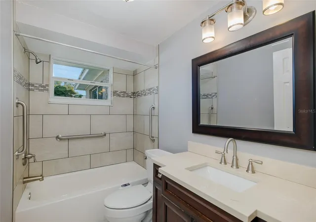 Photo 4 of Single family home for sale at 1148 Fernwood Dr, Holiday, FL 34690 | MLS# W7881931 | Listing updated on 2026-09-26