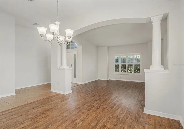 Homes for sale in Riverview, FL | 11409 Flora Springs Dr, Riverview, FL 33579 | MLS# O6372536