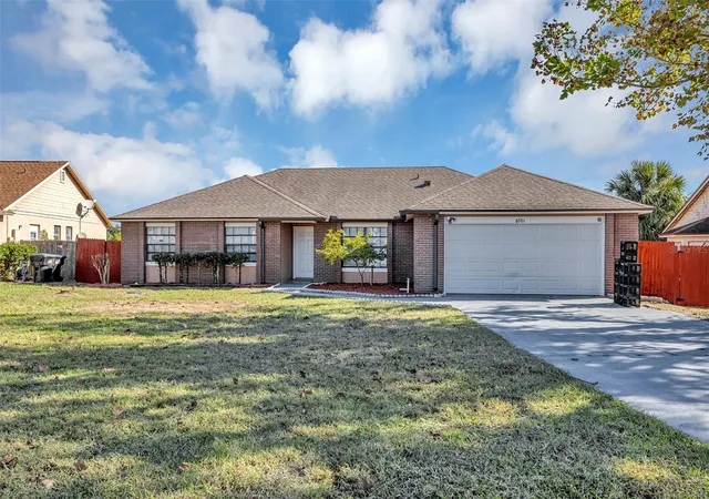 Photo 1 of Single family home for sale at 6701 Merlin Ct, Orlando, FL 32810 | MLS# S5141405 | Listing updated on 2026-01-10
