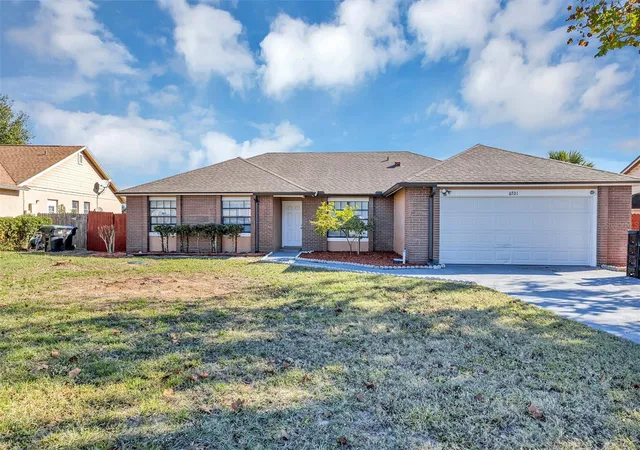 Photo 3 of Single family home for sale at 6701 Merlin Ct, Orlando, FL 32810 | MLS# S5141405 | Listing updated on 2026-01-10