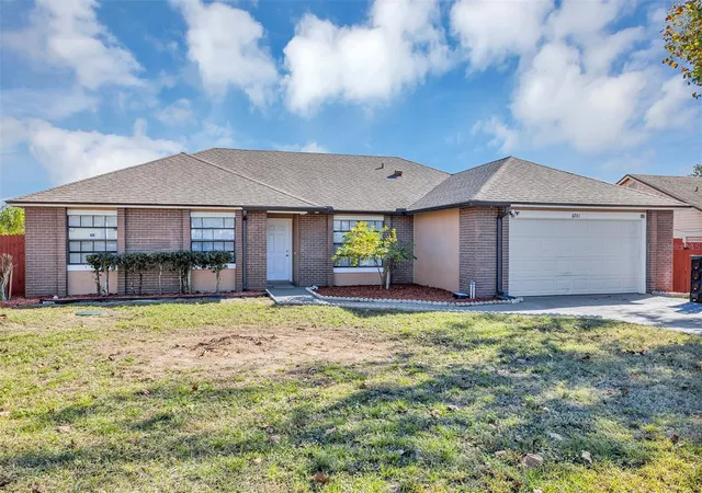 Photo 3 of Single family home for sale at 6701 Merlin Ct, Orlando, FL 32810 | MLS# S5141405 | Listing updated on 2026-01-10