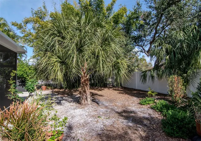 Homes for sale in Tampa, FL | 6208 S Jones Rd, Tampa, FL 33611 | MLS# TB8462960