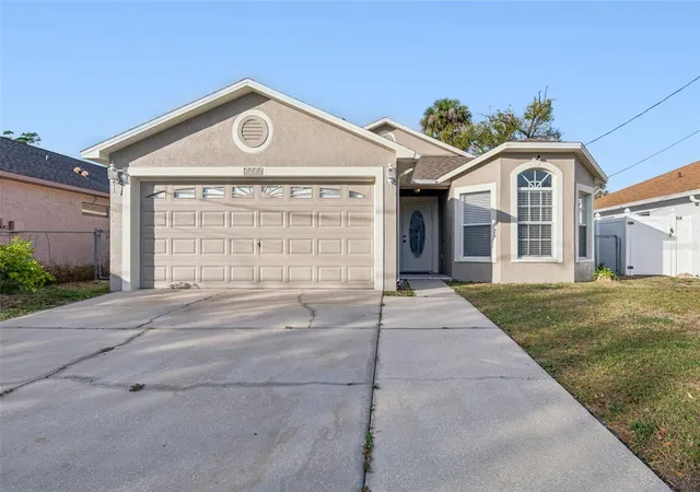 Homes for sale in Tampa, FL | 2515 W Leroy St, Tampa, FL 33607 | MLS# TB8462962