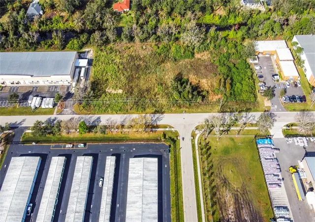 5th image of 2725 Commerce Pkwy, North Port, FL 34289 | MLS# A4677640