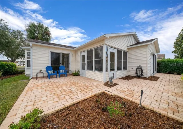Homes for sale in The Villages, FL | 2584 Acosta Ct, The Villages, FL 32162 | MLS# G5106452
