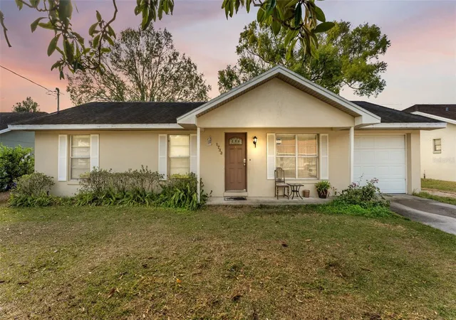 Photo 1 of Single family home for sale at 1733 Sandalwood Cir Sw, Winter Haven, FL 33880 | MLS# L4958444 | Listing updated on 2026-06-24