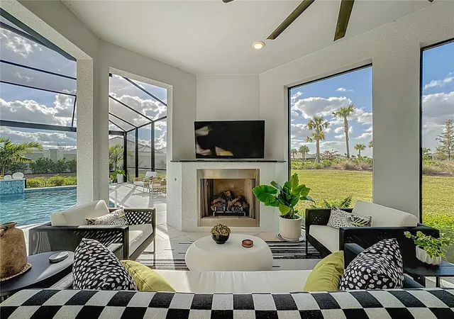 Photo 2 of Single family home for sale at 16306 Isola Pl, Bradenton, FL 34211 | MLS# A4677687 | Listing updated on 2026-10-11
