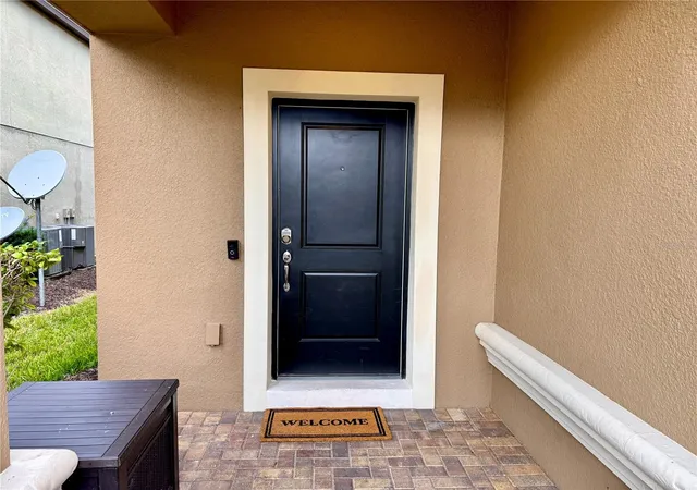4th image of 5565 Misty Oak Cir, Davenport, FL 33837 | MLS# S5141444