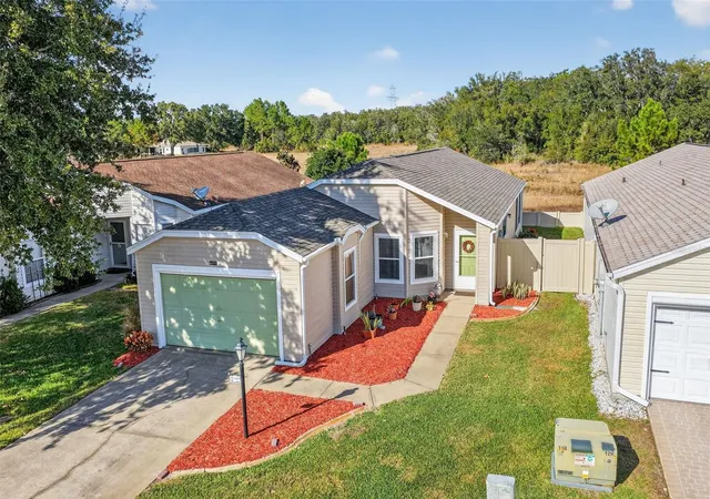 Photo 1 of Single family home for sale at 4900 Heron Run Cir, Leesburg, FL 34748 | MLS# G5106484 | Listing updated on 2026-09-27