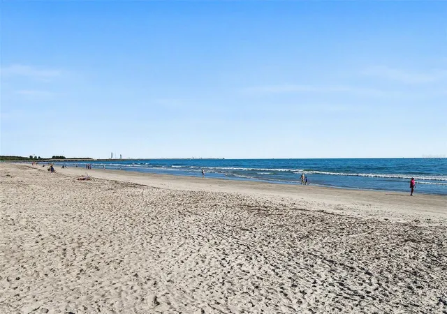30th image of 206 Harbor Dr, Cape Canaveral, FL 32920 | MLS# O6372760