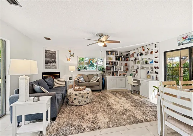 Photo 4 of Single family home for sale at 206 Harbor Dr, Cape Canaveral, FL 32920 | MLS# O6372760 | Listing updated on 2026-09-27