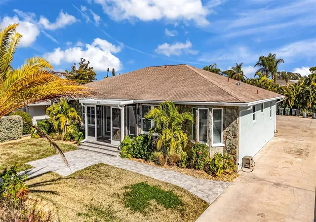 4th image of 312 Bayshore Rd, Nokomis, FL 34275 | MLS# C7520010