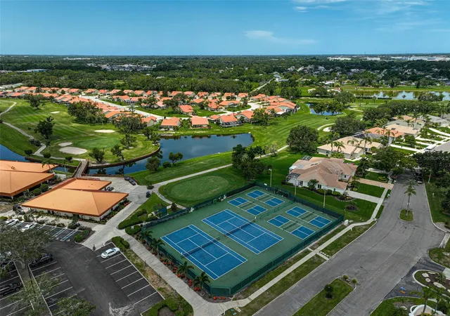 Homes for sale in Bradenton, FL | 4219 Caddie Drive, Bradenton, FL 34203 | Houzeo