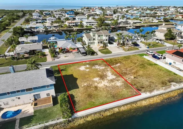 Homes for sale in Hernando Beach, FL | 4104 Camelia Dr, Hernando Beach, FL 34607 | MLS# W7881993