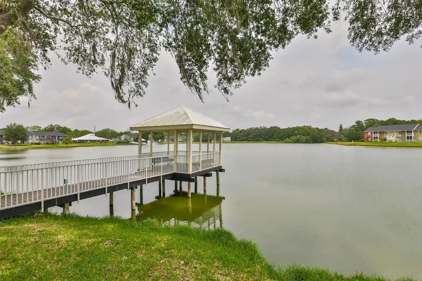 Listing Photo 12 - Condo for sale in 215 Lake Brk Cir located at 215 Lake Brk Cir, BRANDON, FL 33511 - Unit #204