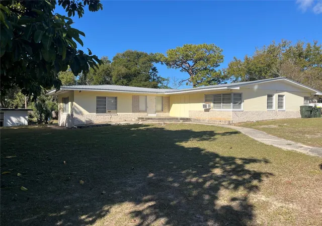 Homes for sale in Clermont, FL | 214 W Osceola St, Clermont, FL 34711 | MLS# G5106524