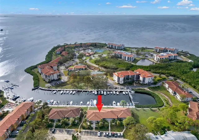 1st image of 1802 Mariner Dr, TARPON SPRINGS, FL 34689