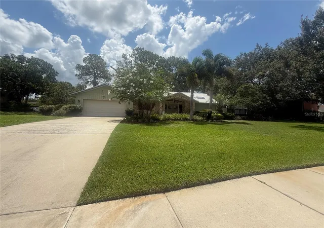 4th image of 2215 Toniwood Ln, Palm Harbor, FL 34685 | MLS# TB8463385