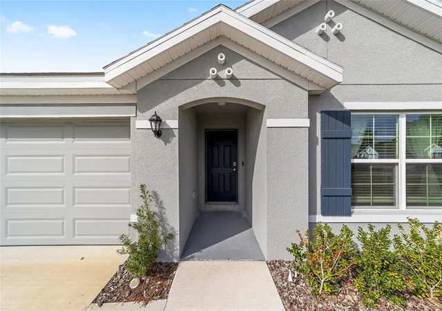 Photo 2 of Sale Pending at 7199 Sw 135th Place, Ocala, FL 34473 | MLS# OM716435 | Listing updated on 2026-09-25