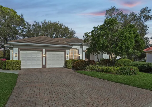 Photo 3 of Single family home for sale at 514 Summerfield Way, Venice, FL 34292 | MLS# A4677836 | Listing updated on 2026-09-12