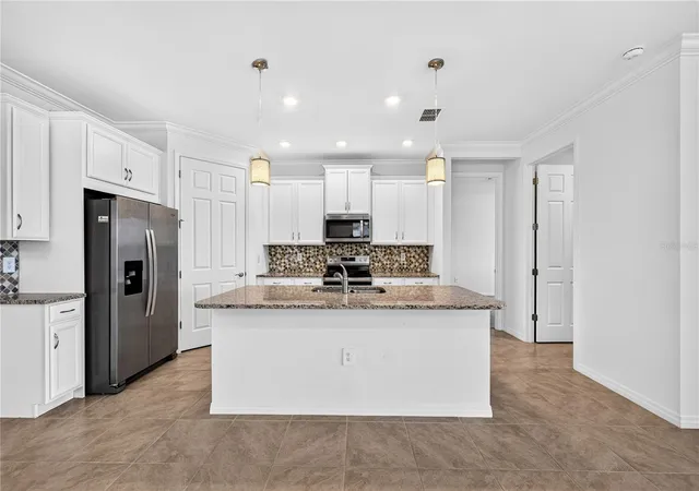 5th image of 209 Vinadio Blvd, Nokomis, FL 34275 | MLS# A4677841