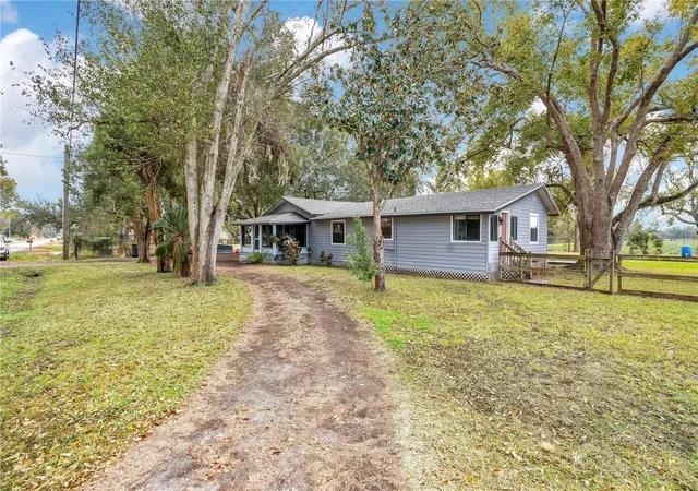 2nd image of 13713 Walden Sheffield Rd, Dover, FL 33527 | MLS# L4958476