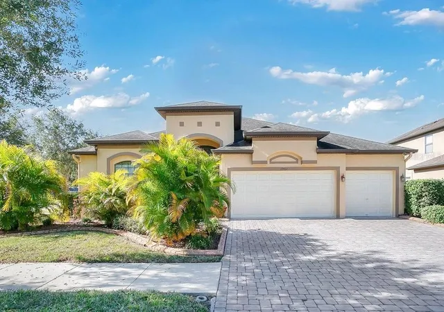 3rd image of 19402 Sweet Grass Wy, Lutz, FL 33558 | MLS# O6372962